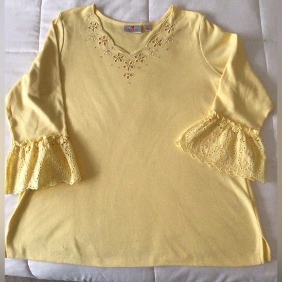 Top - Quaker Factory - Picture 1 of 11